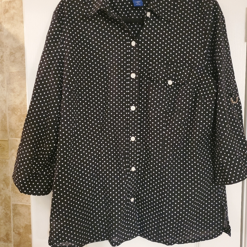 Button-down blouse